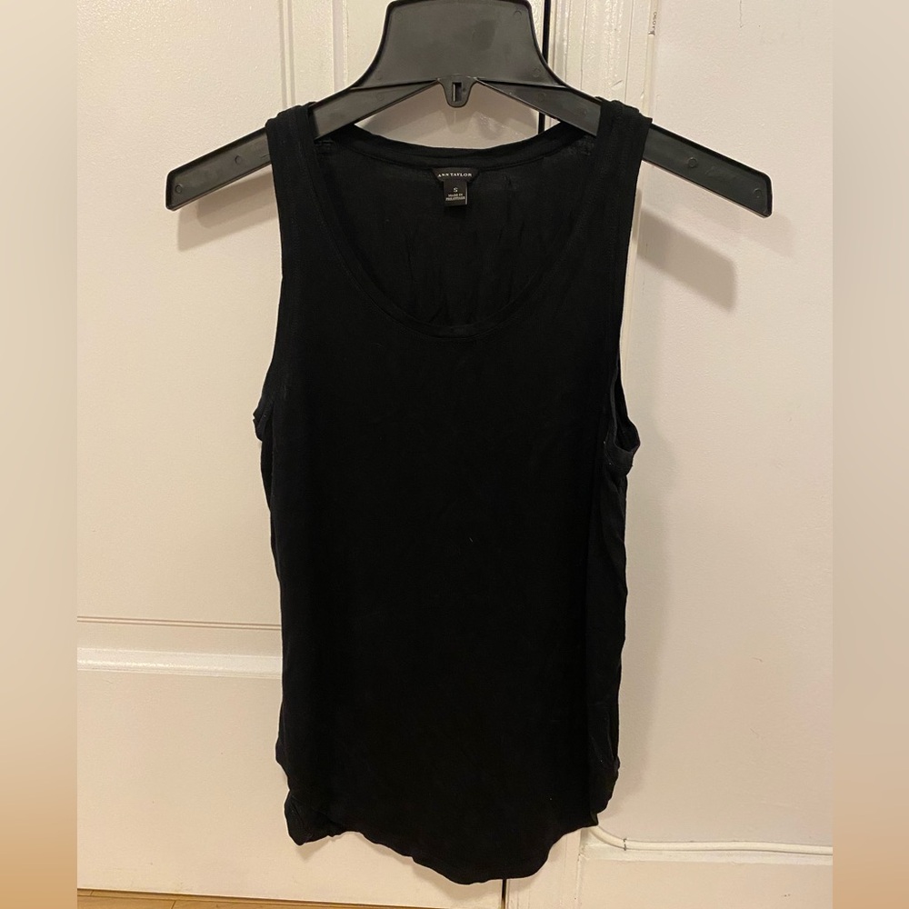 ANN TAYLOR Black Tank Top Size Small